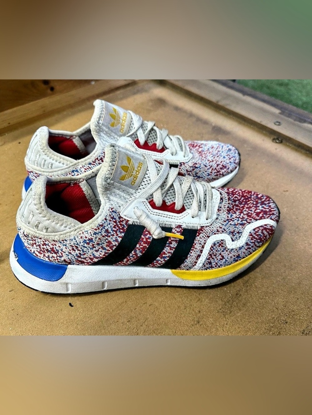 adidas Swift Run X Color Block Sneakers US 6.5